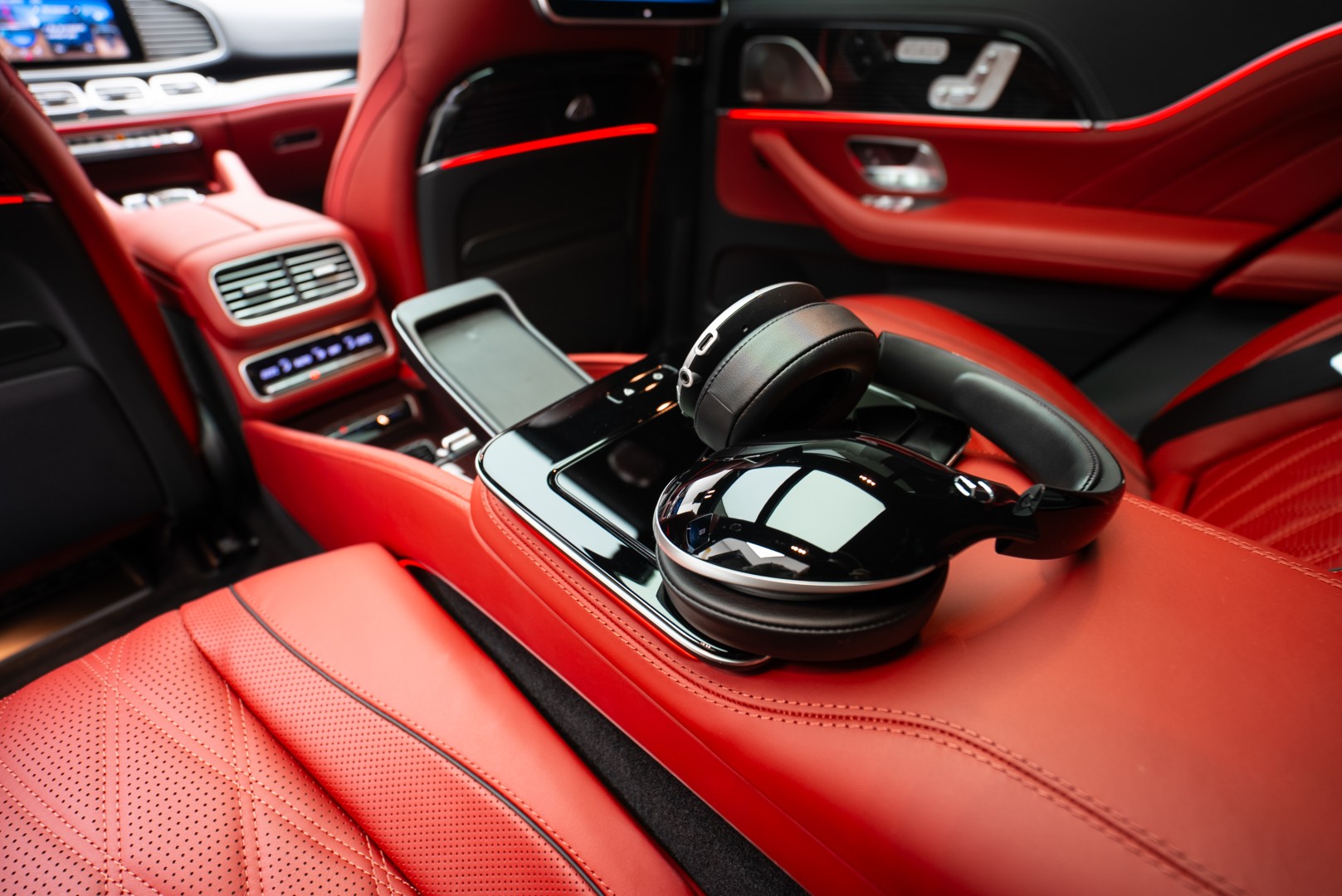 2025 MERCEDES-BENZ GLS 600 MAYBACH | FIRST CLASS PACKAGE | HIGH OPTION 